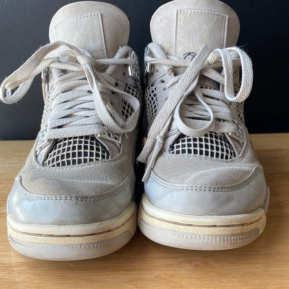 Air Jordan Frozen 4 Frozen Moments - Picture 6 of 13